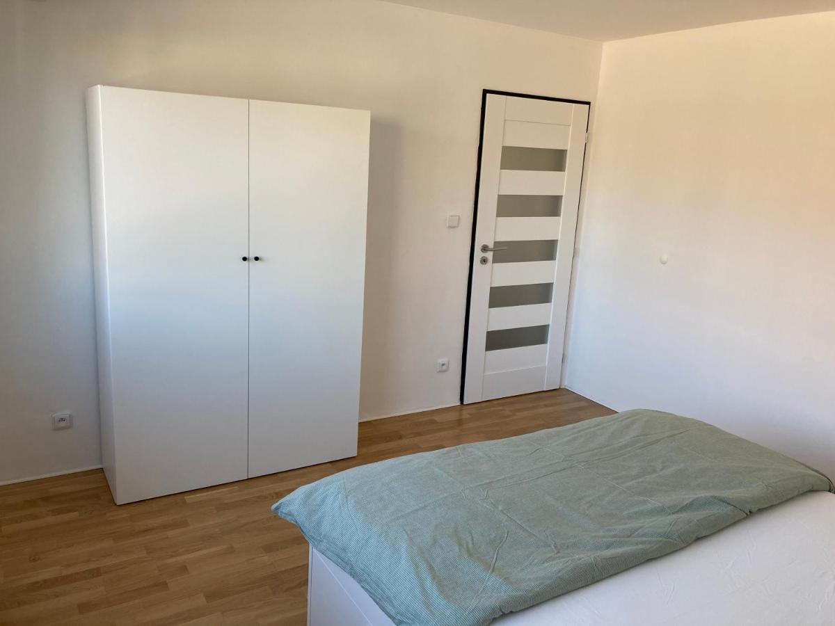 חלוהובץ Apartman Maay מראה חיצוני תמונה